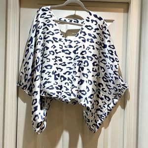 Tyche drape sleeve leopard silky elastic waistband top.